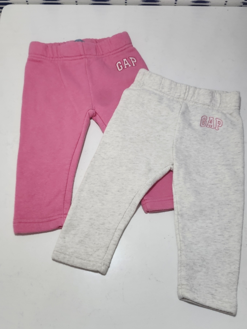 Baby GAP Baby Girl Pink & Light Gray Fleece Joggers 12-18M